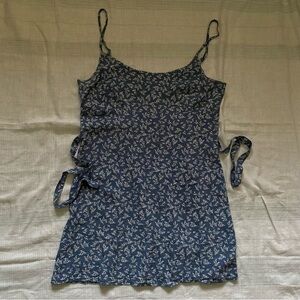 Brandy Melville Colleen blue floral mini dress with straps and zip up back